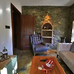 Thales Butik Otel