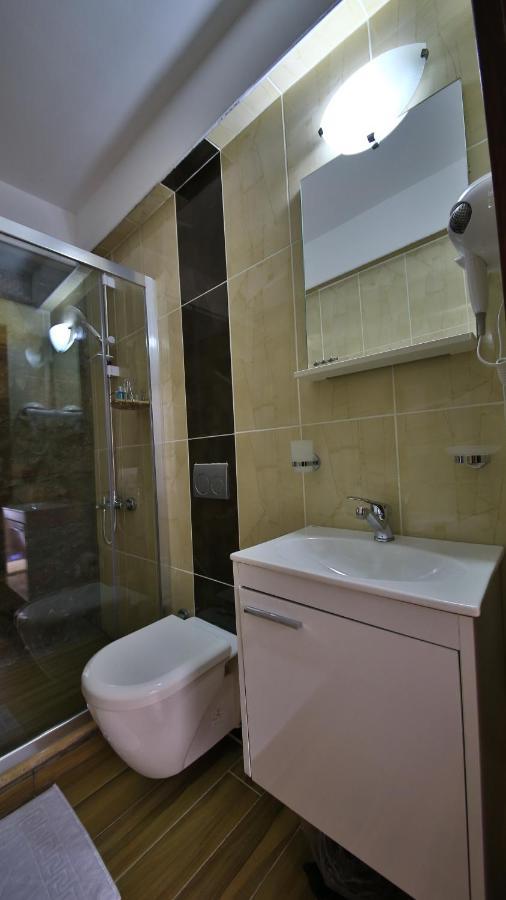 Thales Butik Bed & Breakfast